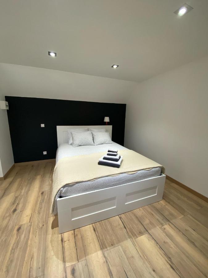 Chambre D'Hotes La Chaiserie Romeries Exterior foto